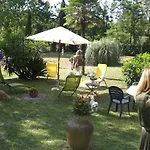 Di Christian E Michelle Villa *
